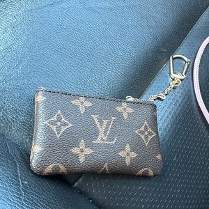Lv key pouch